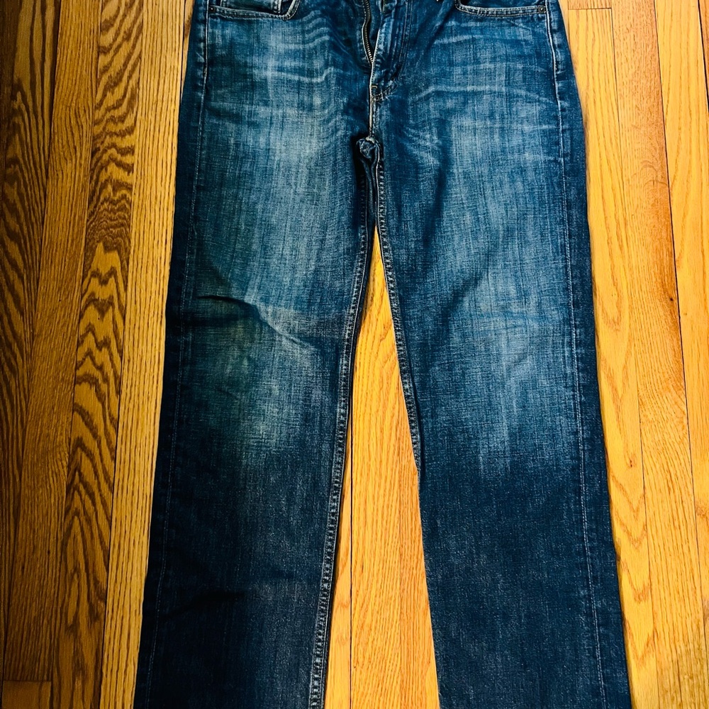 Levi's 514 Classic Straight Blue Jeans